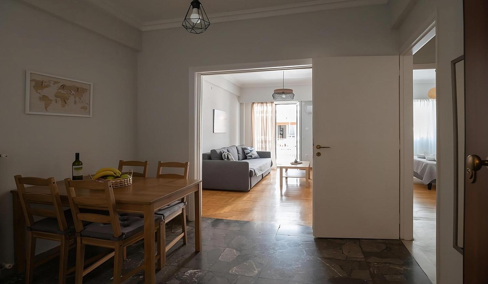 Entire Apt, 3Rd Floor, 1 Bedroom เอเธนส์ ภายนอก รูปภาพ